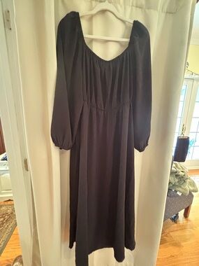 Women’s Black Long Sleeve Midi Dress - Classic Scoop Neck